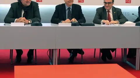 Pere Navarro anula el "contacto informal" con Artur Mas Pere Navarro anula el "contacto informal" con Artur Mas