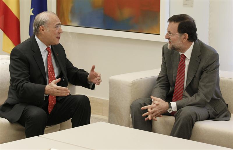 La Brújula de la economía: La OCDE prevé crecimiento del paro para 2014 La Brújula de la economía: La OCDE prevé crecimiento del paro para 2014