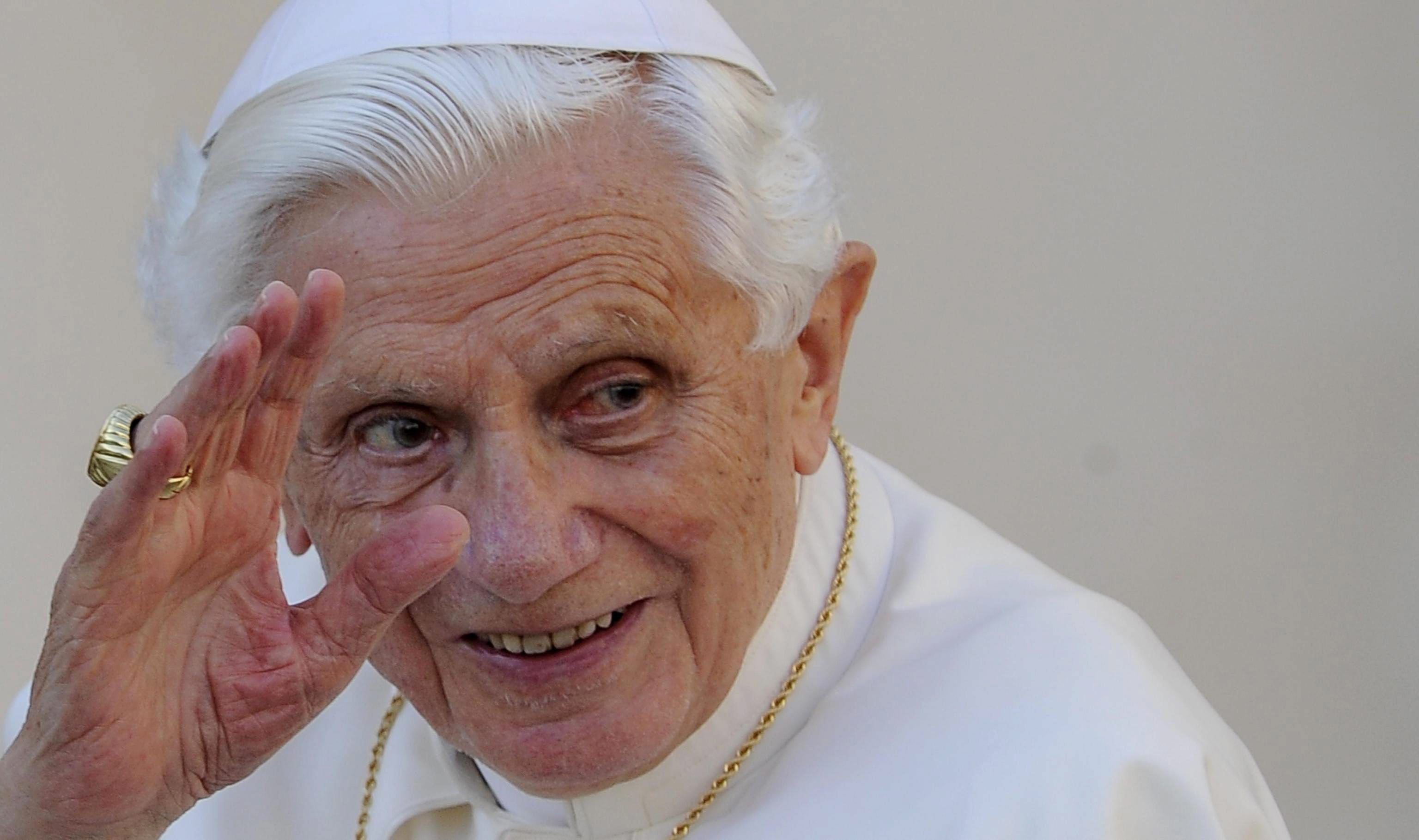 Nieva sobre Pekín: Benedicto XVI no existe Nieva sobre Pekín: Benedicto XVI no existe
