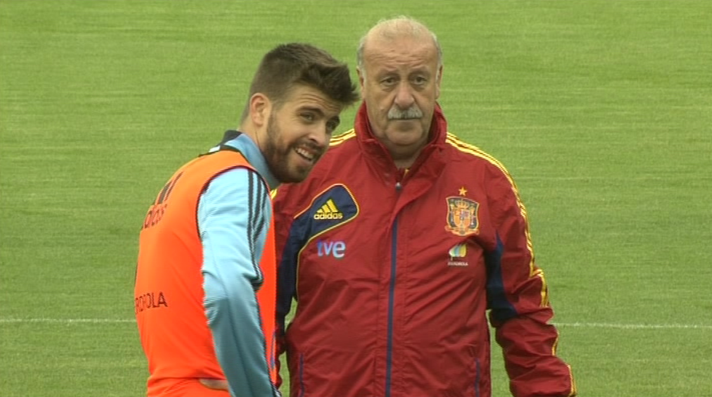PIQUÉ: "Cuando nos trasladamos, a veces, nos dicen que la gente se está manifestando, están en su derecho" PIQUÉ: "Cuando nos trasladamos, a veces, nos dicen que la gente se está manifestando, están en su derecho"