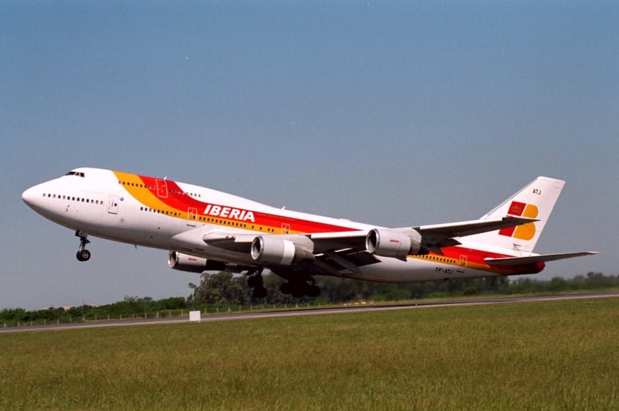 Iberia repatriará a 200 pasajeros desde Marruecos este domingo en un vuelo especial Iberia repatriará a 200 pasajeros desde Marruecos este domingo en un vuelo especial