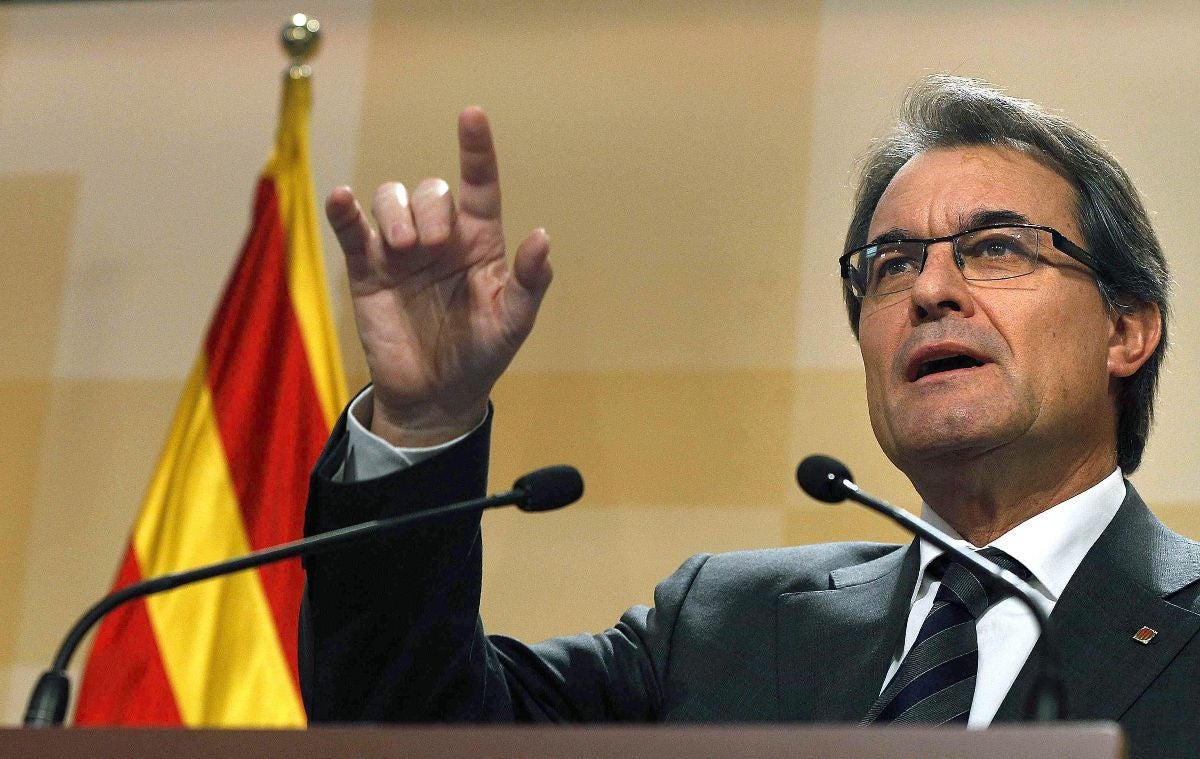 Mi fauna semanal: ‘Al presidente de la Generalitat no se le resiste una Constitución’ Mi fauna semanal: ‘Al presidente de la Generalitat no se le resiste una Constitución’