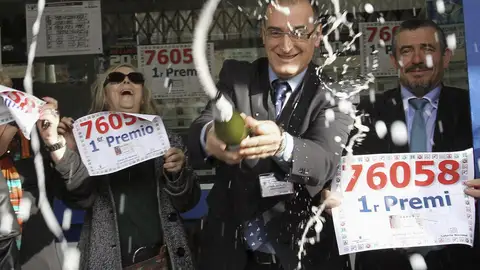 En L'Hospitalet celebran El Gordo En L'Hospitalet celebran El Gordo