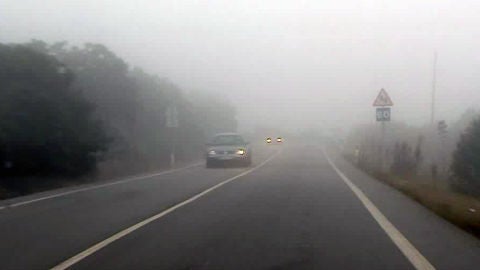 La conducci&oacute;n con niebla