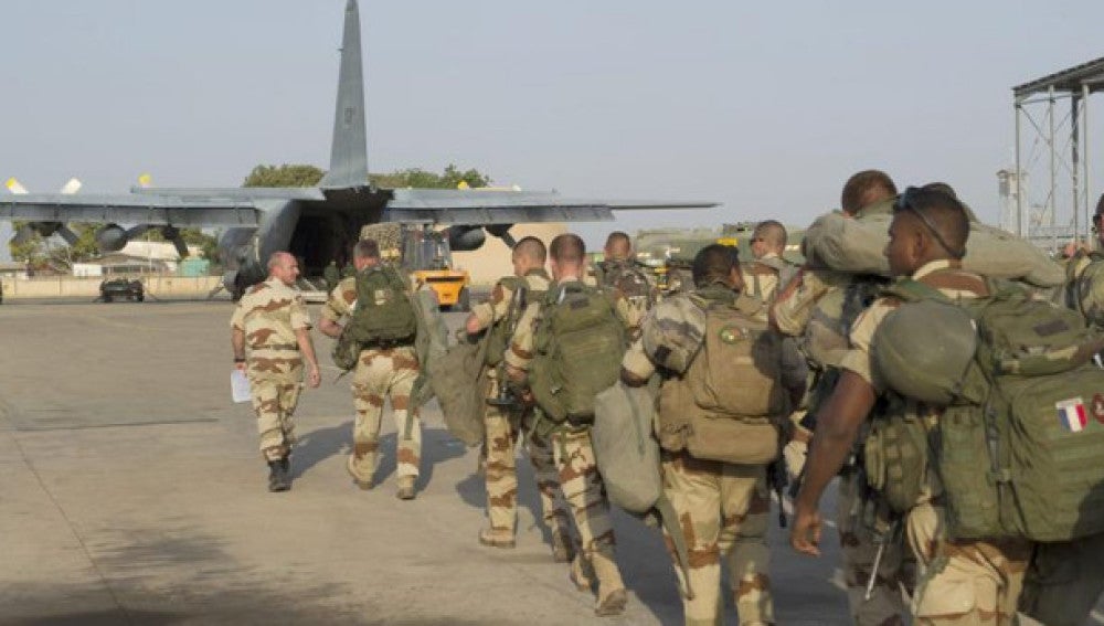 Las tropas francesas llegan a la capital de Mali