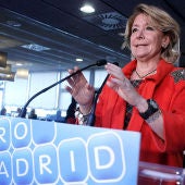 La expresidenta de la Comunidad de Madrid, Esperanza Aguirre, en un acto del PP