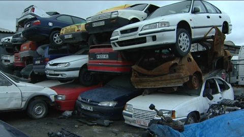 Los talleres reciben coches para reparar cuyo due&ntilde;o ya no vuelve a recogerlos