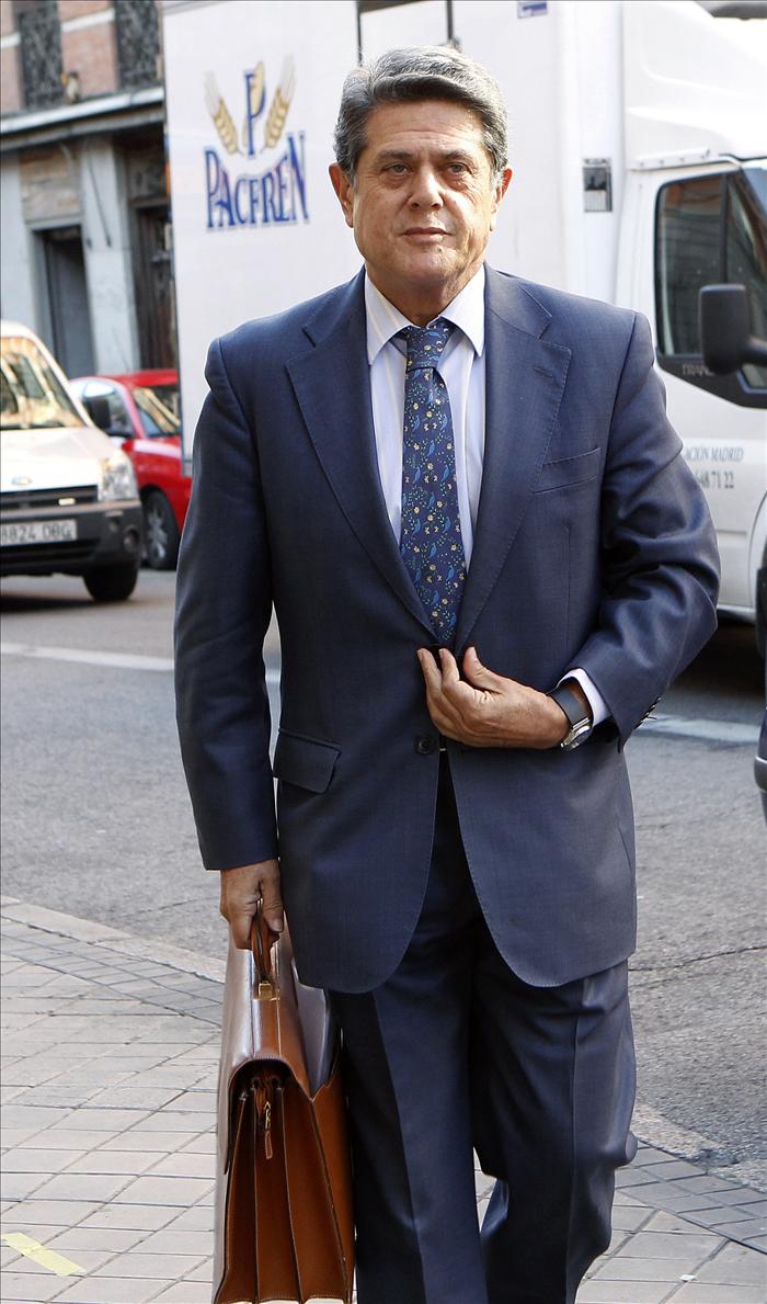 Trillo y Pujalte admiten haber cobrado de una constructora pero recalcan que todo fue legal Trillo y Pujalte admiten haber cobrado de una constructora pero recalcan que todo fue legal