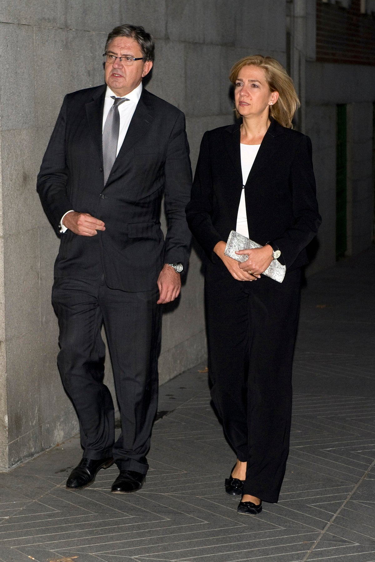 La Audiencia de Palma deja sin efecto la imputación de la Infanta Cristina en el caso Nóos La Audiencia de Palma deja sin efecto la imputación de la Infanta Cristina en el caso Nóos