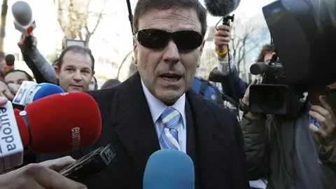 Eufemiano Fuentes a su llegada a los juzgados Eufemiano Fuentes a su llegada a los juzgados