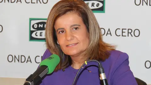 Fátima Báñez, ministra de Empleo, en Onda Cero Fátima Báñez, ministra de Empleo, en Onda Cero