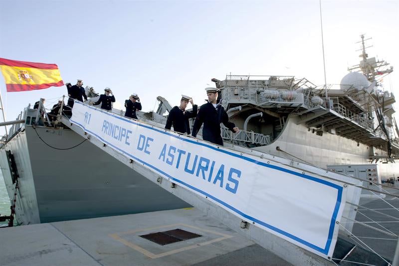Paco Gámez explica por qué se despide al portaviones Príncipe de Asturias Paco Gámez explica por qué se despide al portaviones Príncipe de Asturias