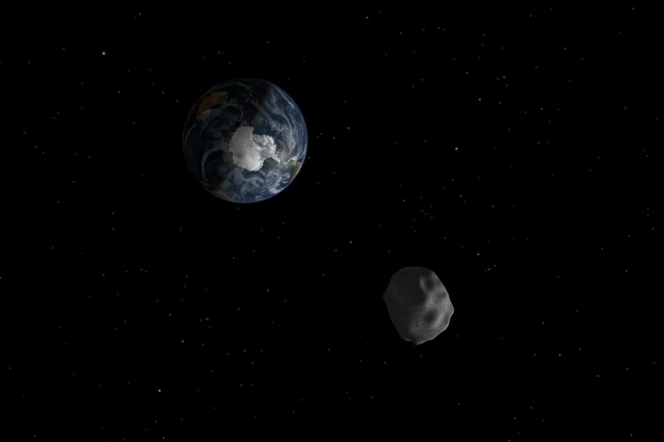 La Brújula de la Ciencia: 'El asteroide que se ha aproximado a la Tierra mide unos 50 metros de diámetro' La Brújula de la Ciencia: 'El asteroide que se ha aproximado a la Tierra mide unos 50 metros de diámetro'