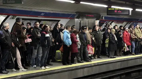 Estación de Sol durante la última jornada de huelga convocada por los trabajadores de Metro de Madrid. Estación de Sol durante la última jornada de huelga convocada por los trabajadores de Metro de Madrid.