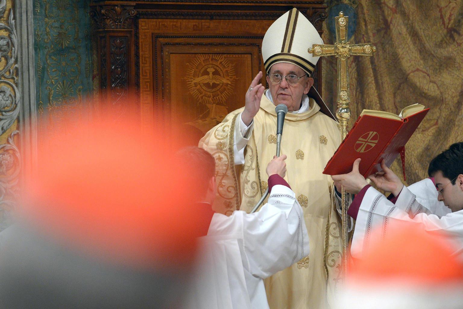 Las dolencias del papa Francisco en estómago, intestino y pulmones "nunca le impidieron nada" Las dolencias del papa Francisco en estómago, intestino y pulmones "nunca le impidieron nada"