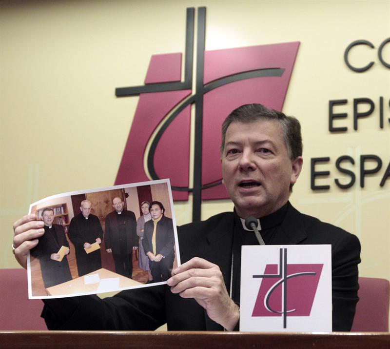 Los sacerdotes españoles recuerdan el paso del papa Francisco por nuestro país Los sacerdotes españoles recuerdan el paso del papa Francisco por nuestro país