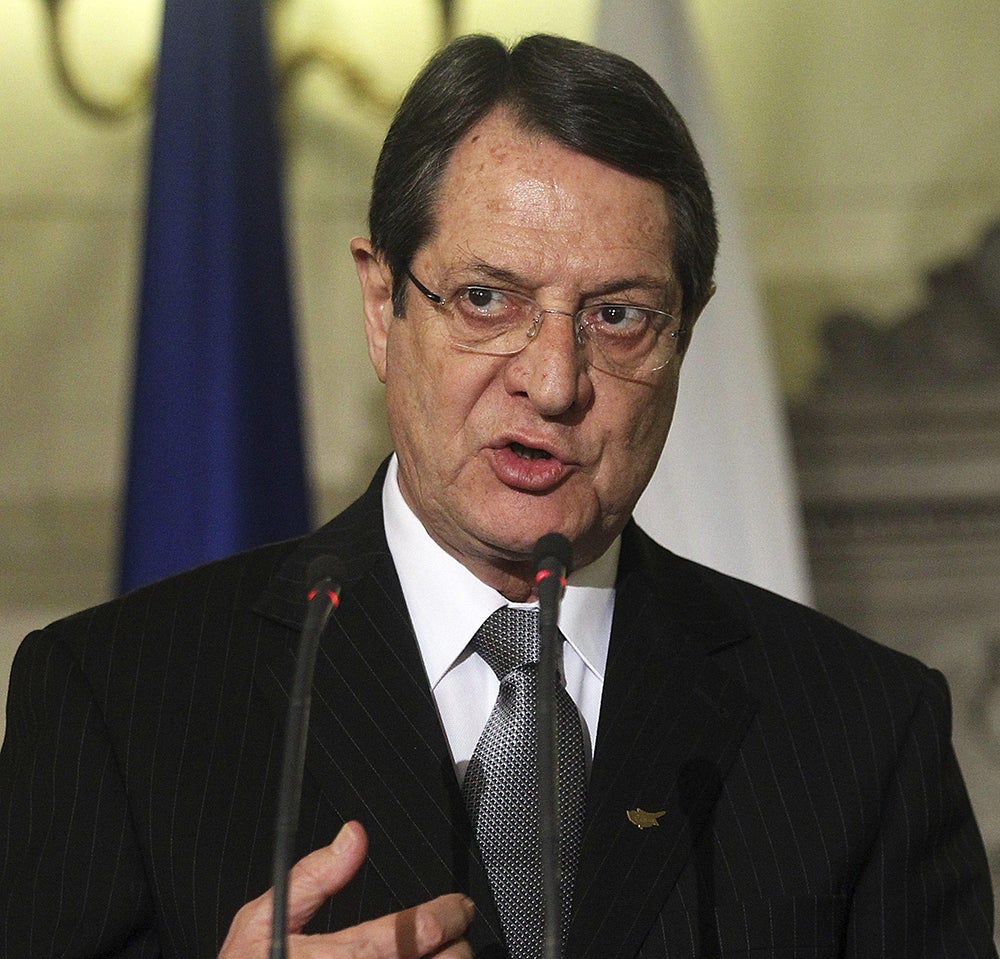 Tea Party con José María Calleja: ‘Lo de Chipre es un atraco a mano armada’ Tea Party con José María Calleja: ‘Lo de Chipre es un atraco a mano armada’