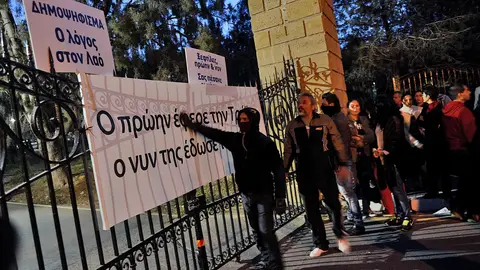 Protestas en Chipre por las condiciones del rescate Protestas en Chipre por las condiciones del rescate