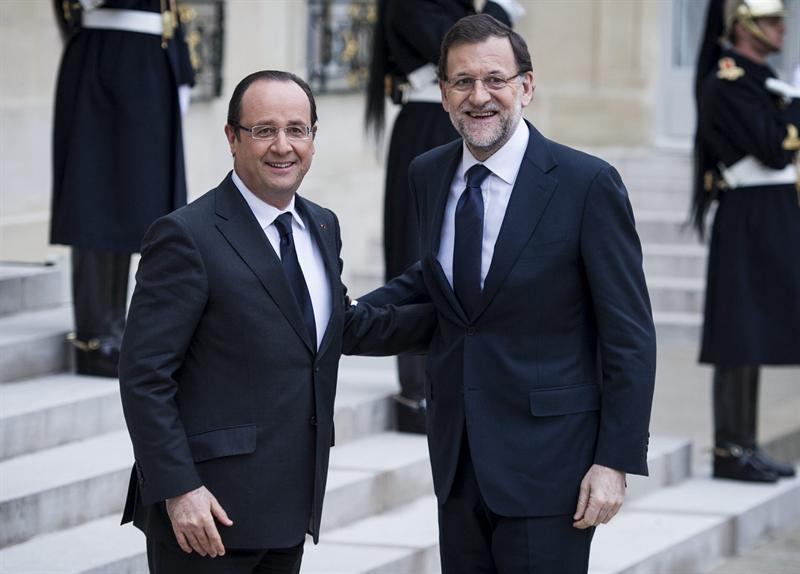 Tertulia: ¿Ha nacido entre Rajoy y Hollande un frente de oposición a Merkel? Tertulia: ¿Ha nacido entre Rajoy y Hollande un frente de oposición a Merkel?