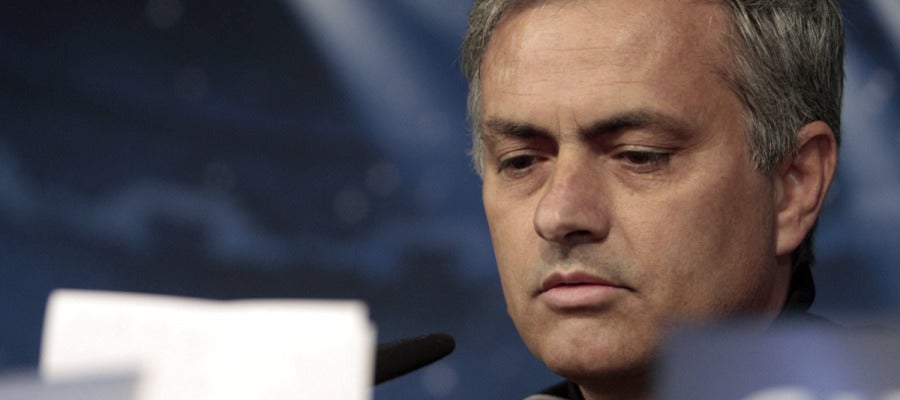 Mourinho, en rueda de prensa Mourinho, en rueda de prensa