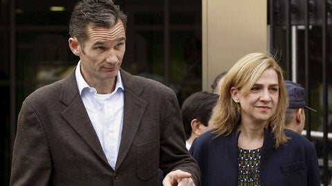 La infanta Cristina, acompa&ntilde;ada de su marido, I&ntilde;aki Urdangarin