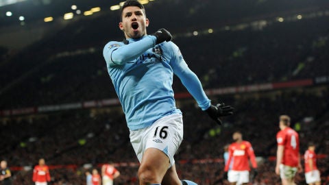 Ag&uuml;ero celebra el gol de la victoria ante el United