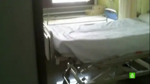 Camas vacías en el hospital de Getafe mientras que se remiten a los pacientes a clínicas privadas Camas vacías en el hospital de Getafe mientras que se remiten a los pacientes a clínicas privadas