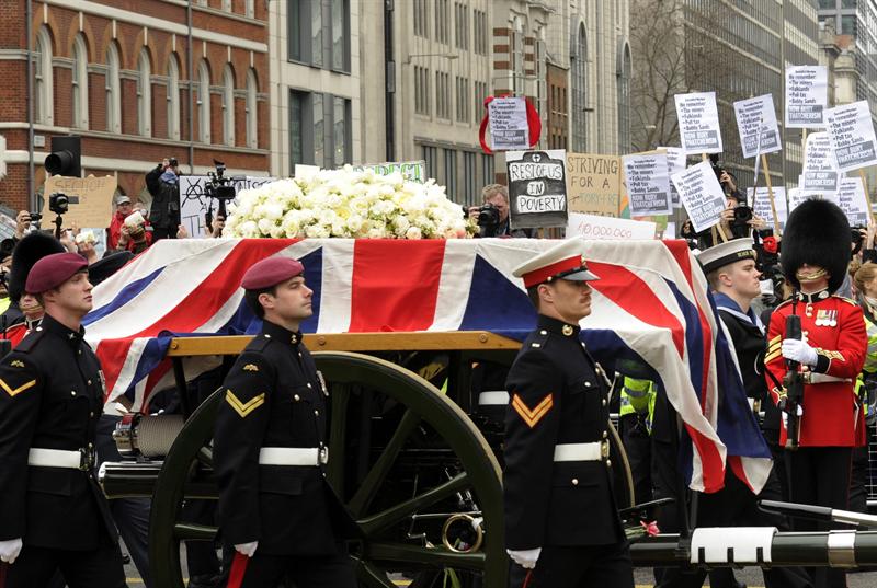 12 millones de euros públicos para despedir a Thatcher 12 millones de euros públicos para despedir a Thatcher