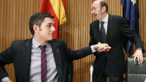 Eduardo Madina con Alfredo Rubalcaba