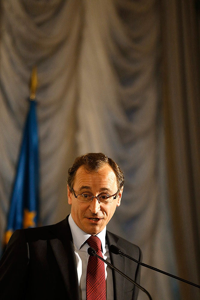 Alfonso Alonso: "A Rubalcaba le falta credibilidad para hacer una buena propuesta" Alfonso Alonso: "A Rubalcaba le falta credibilidad para hacer una buena propuesta"
