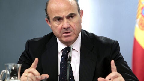 El ministro de Econom&iacute;a, Luis de Guindos