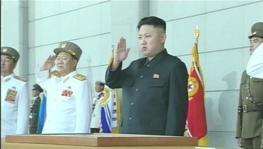 El líder norcoreano Kim Jong-un durante una ceremonia en el Palacio Kumsusan