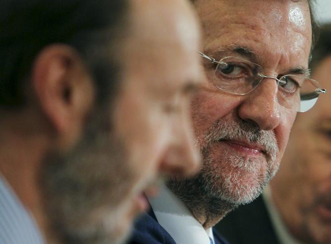 La mirada de Vallés: La prueba del PP y PSOE La mirada de Vallés: La prueba del PP y PSOE