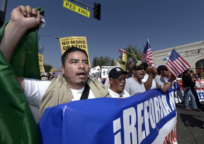 Guillermo Fesser: "Cada 37 segundos un inmigrante entra en EEUU" Guillermo Fesser: "Cada 37 segundos un inmigrante entra en EEUU"