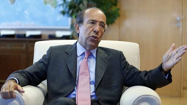 Gonzalo de Benito: 'El Gobierno trata de aplicar en Gibraltar la ley con rigor y firmeza' Gonzalo de Benito: 'El Gobierno trata de aplicar en Gibraltar la ley con rigor y firmeza'