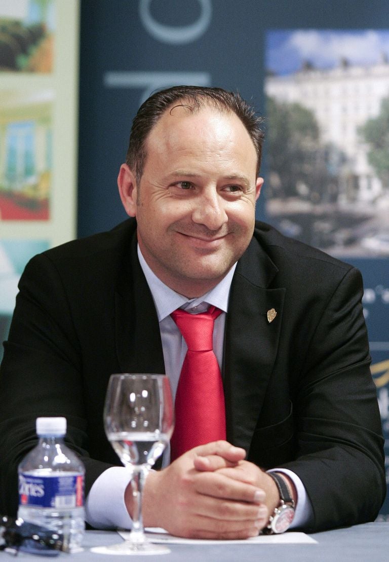 Territorio Negro:El expresidente del Castellón y sus conjuros amorosos Territorio Negro:El expresidente del Castellón y sus conjuros amorosos