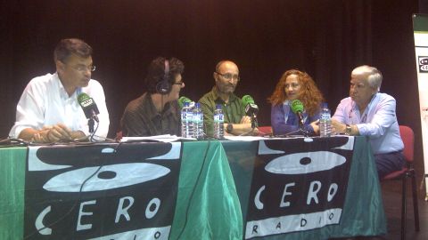 Aqu&iacute; en la Onda Extremadura 15 de Mayo 2013