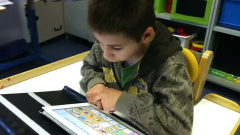 Tablets para niños con parálisis cerebral Tablets para niños con parálisis cerebral