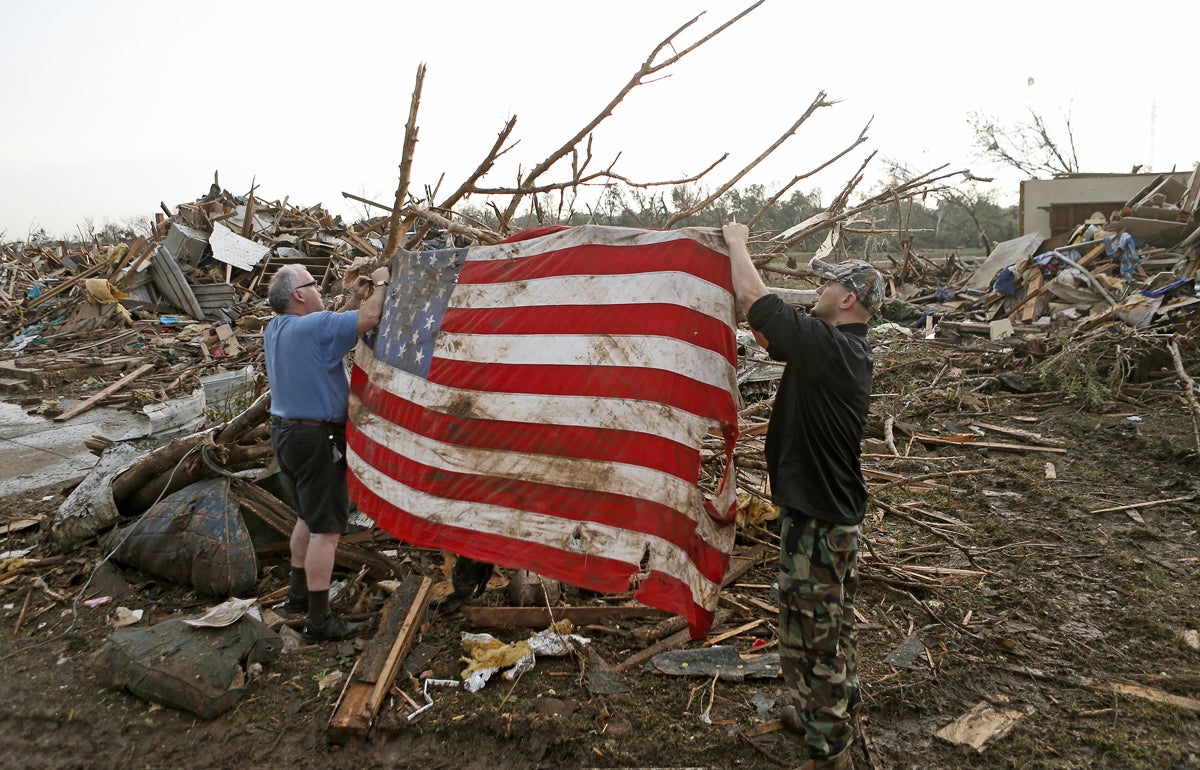 Decenas de muertos en el tornado de Oklahoma Decenas de muertos en el tornado de Oklahoma