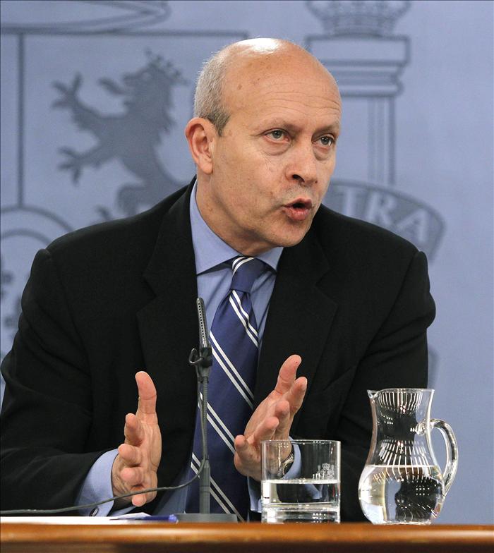 Tea Party con José María Calleja: ‘A este país le falta una ley consensuada por todos’ Tea Party con José María Calleja: ‘A este país le falta una ley consensuada por todos’