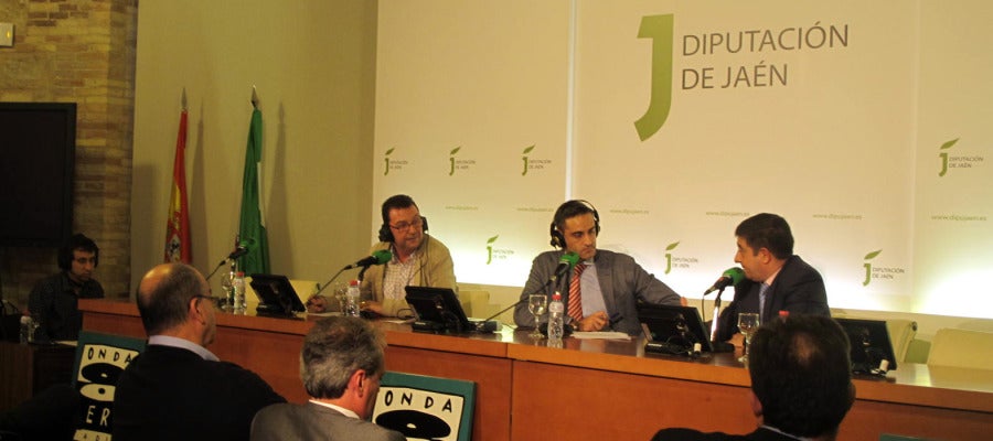 Momento de la entrevista con el Presidente de la Diputación Momento de la entrevista con el Presidente de la Diputación