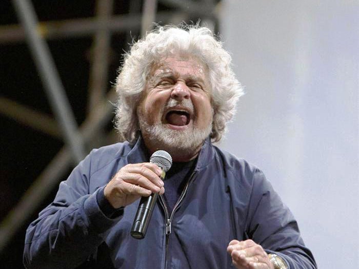 Grillo reclama que los italianos "deben votar lo antes posible" Grillo reclama que los italianos "deben votar lo antes posible"