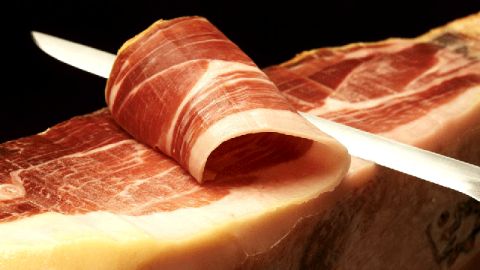 Cortando jam&oacute;n