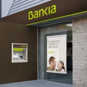 La fachada de una agencia de Bankia