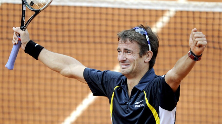 Robredo celebra el pase a cuartos de Roland Garros