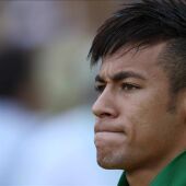 Neymar con la selección brasileña