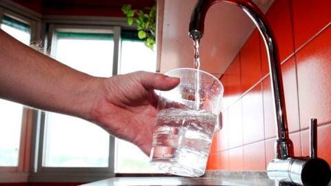 Agua del grifo