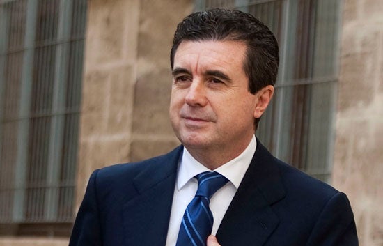 Territorio Negro: El milagro de Jaume Matas. Rolex de oro, cortinas francesas y Vega Sicilia
