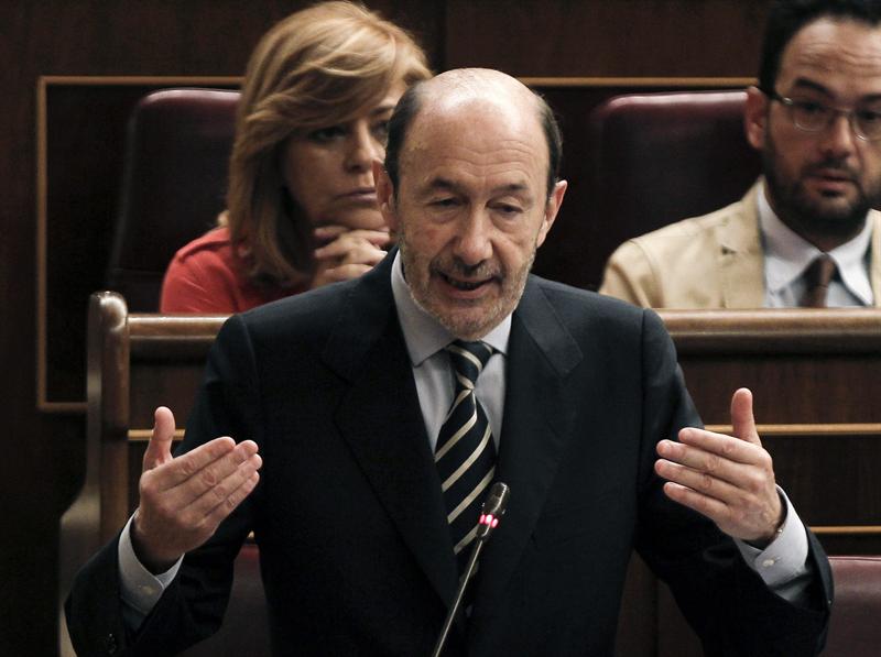Tea Party con Máximo Pradera: ‘Rubalcaba ha sobrepasado el ridículo’ Tea Party con Máximo Pradera: ‘Rubalcaba ha sobrepasado el ridículo’
