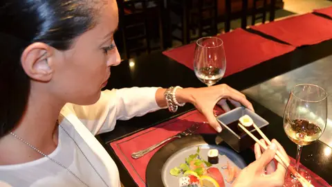 considero la comida japonesa un auténtico placer considero la comida japonesa un auténtico placer